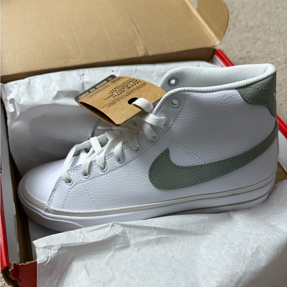 Nike White and Green Mid Court Legacy